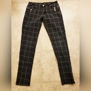 🎄FASHION jeans- size 7/8